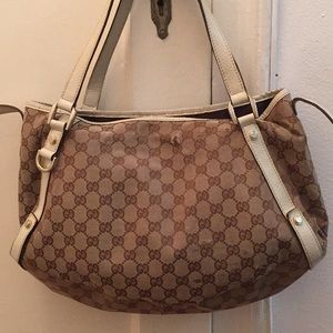 Gucci hand bag